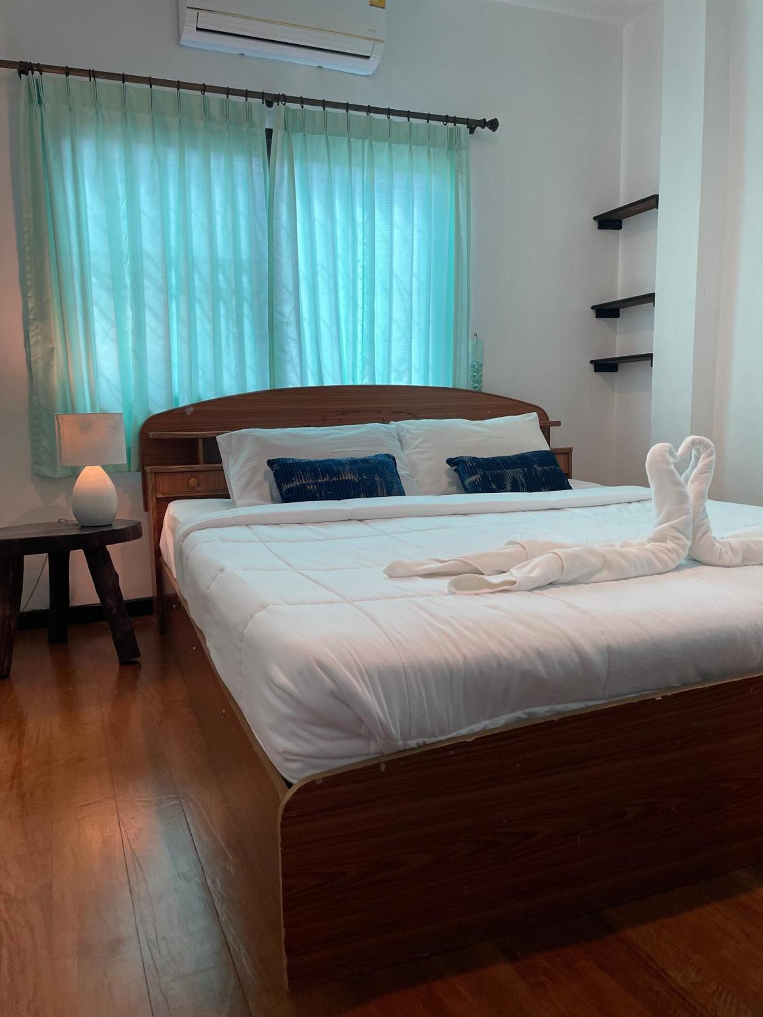 Sunrise Beach Villa Surat Thani Cameră foto