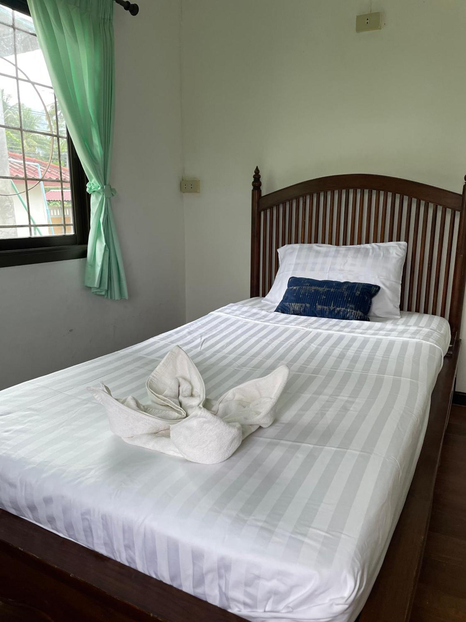 Sunrise Beach Villa Surat Thani Cameră foto