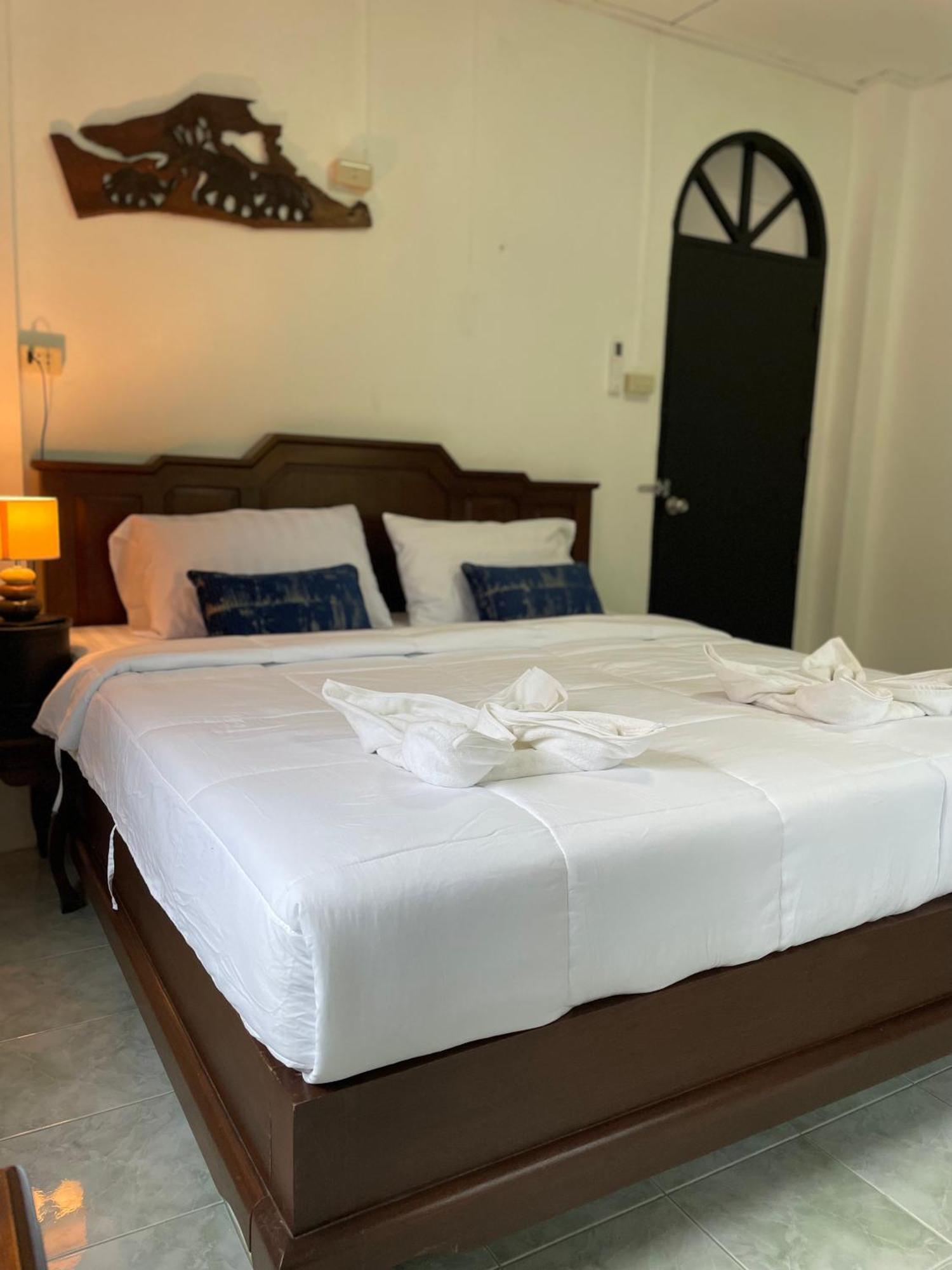 Sunrise Beach Villa Surat Thani Cameră foto